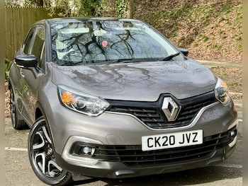 Used Renault Captur 2020 for sale - 77766392: Photo