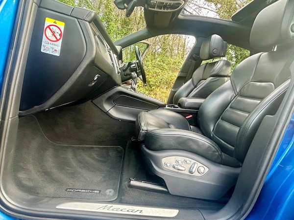 Used Porsche Macan 2014 for sale - 72877596: Photo 32