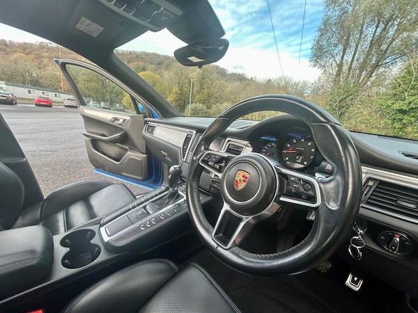 Used Porsche Macan 2014 for sale - 72877596: Photo 52