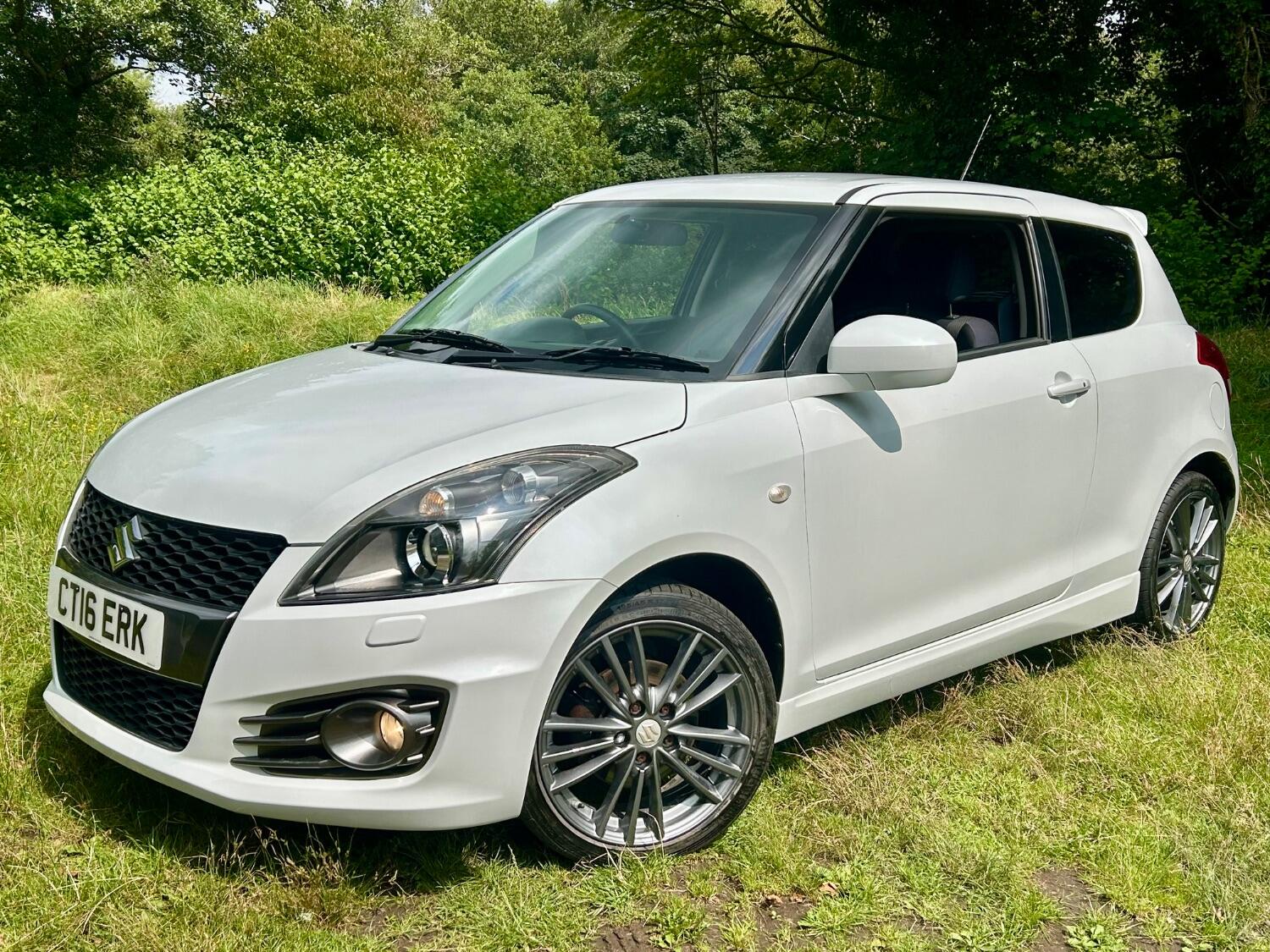 Used Suzuki Swift 2016 for sale - 76794127: Photo 1