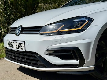 Used Volkswagen Golf 2017 for sale - 78070566: Photo