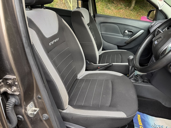 Used Dacia Sandero Stepway 2018 for sale - 76164522: Photo 17