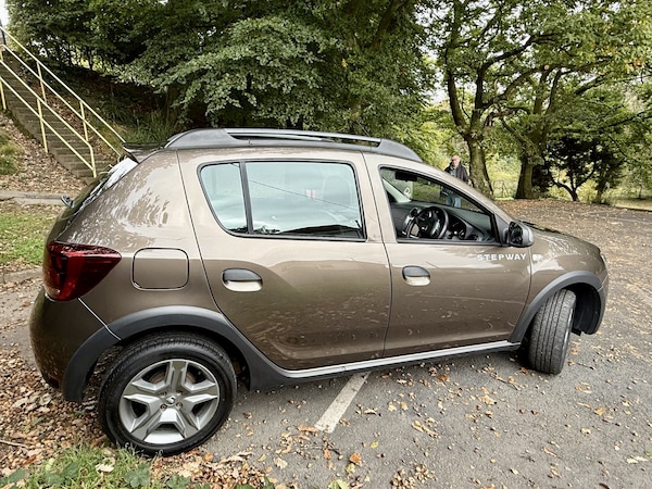 Used Dacia Sandero Stepway 2018 for sale - 76164522: Photo 6