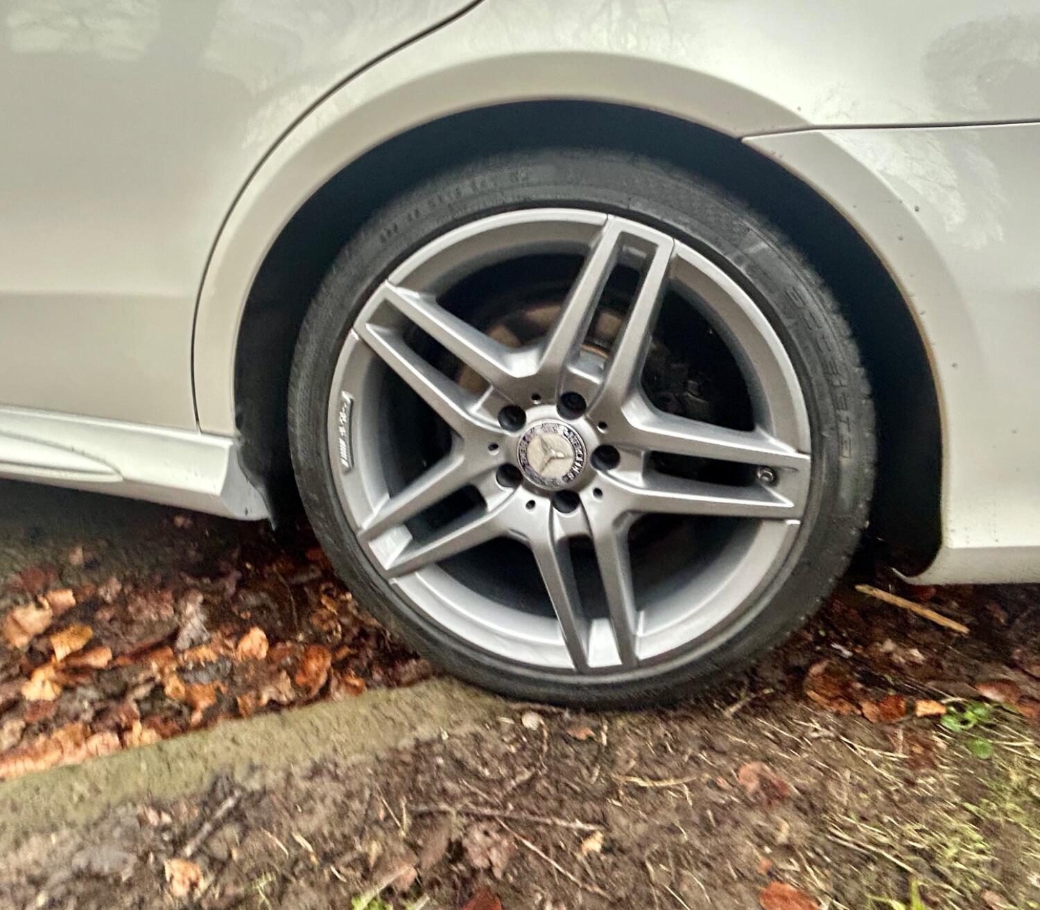 Used Mercedes-Benz E Class 2016 for sale - 76794140: Photo 12