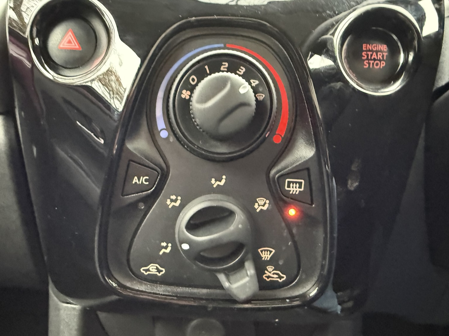 Used Peugeot 108 2018 for sale - 78213490: Photo 39