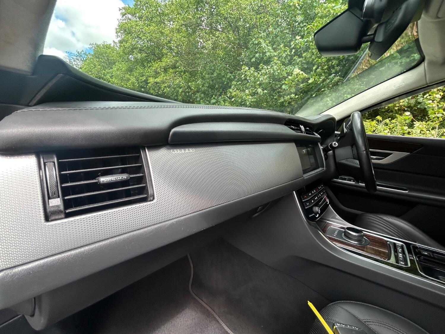 Used Jaguar XF 2019 for sale - 77073041: Photo 28