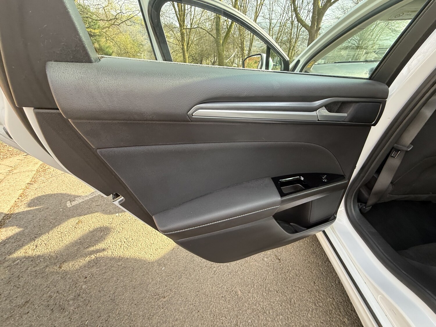 Used Ford Mondeo 2015 for sale - 78213472: Photo 29