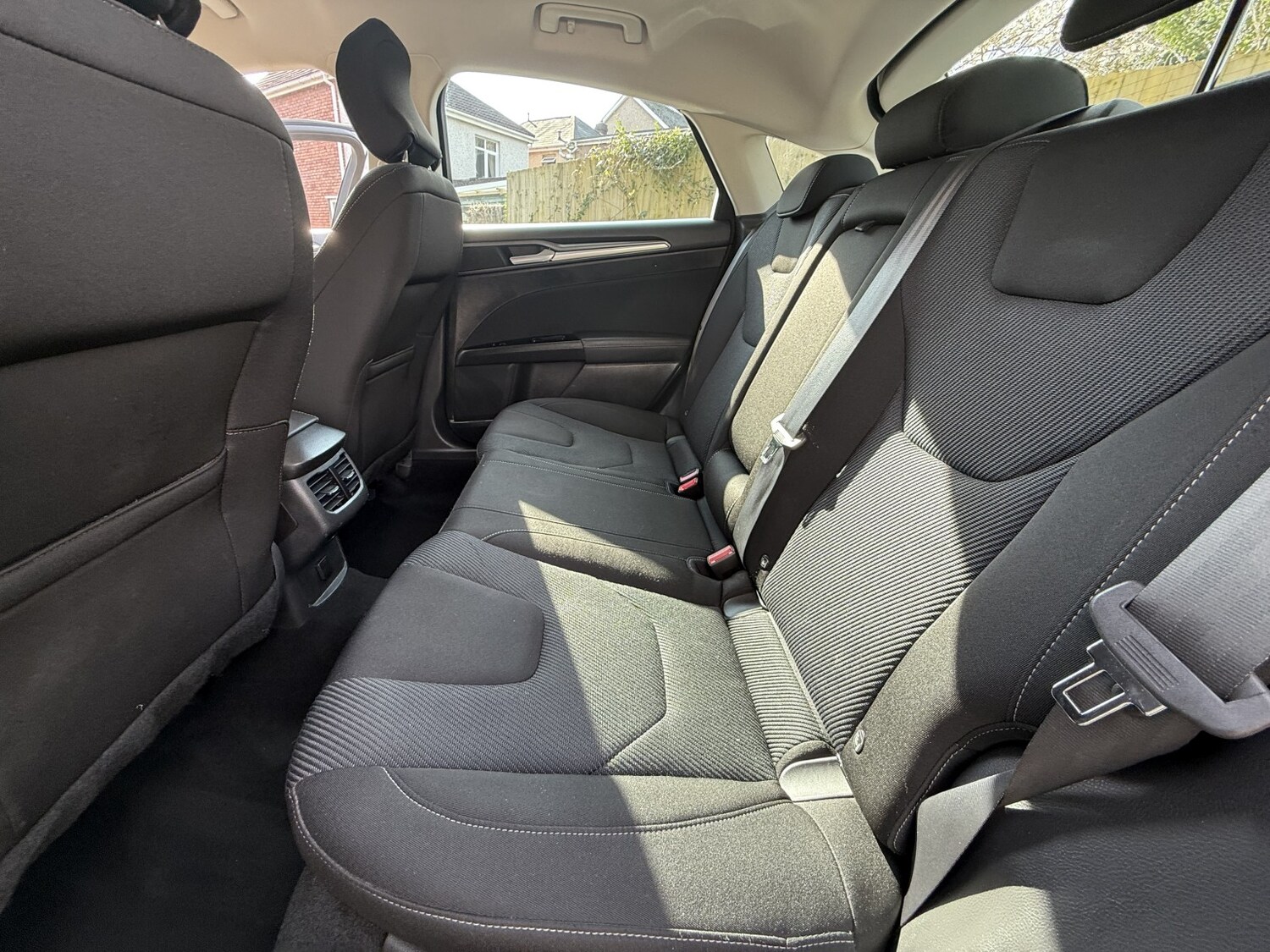 Used Ford Mondeo 2015 for sale - 78213472: Photo 30