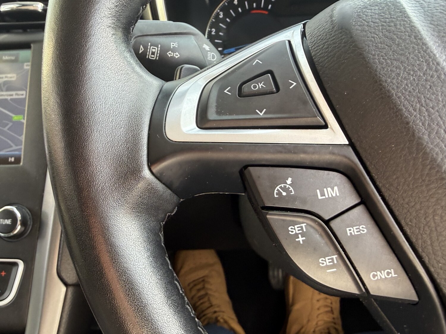 Used Ford Mondeo 2015 for sale - 78213472: Photo 36