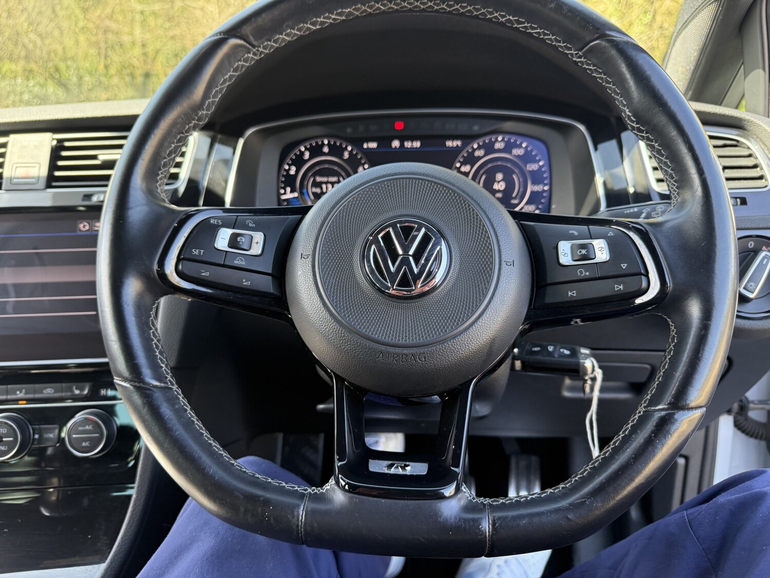 Used Volkswagen Golf 2017 for sale - 78213623: Photo 42