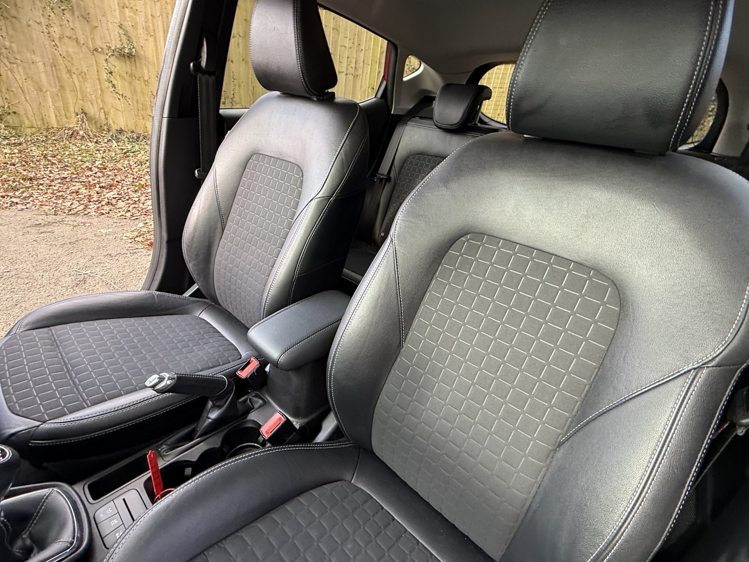 Used Ford Fiesta 2018 for sale - 78213523: Photo 28