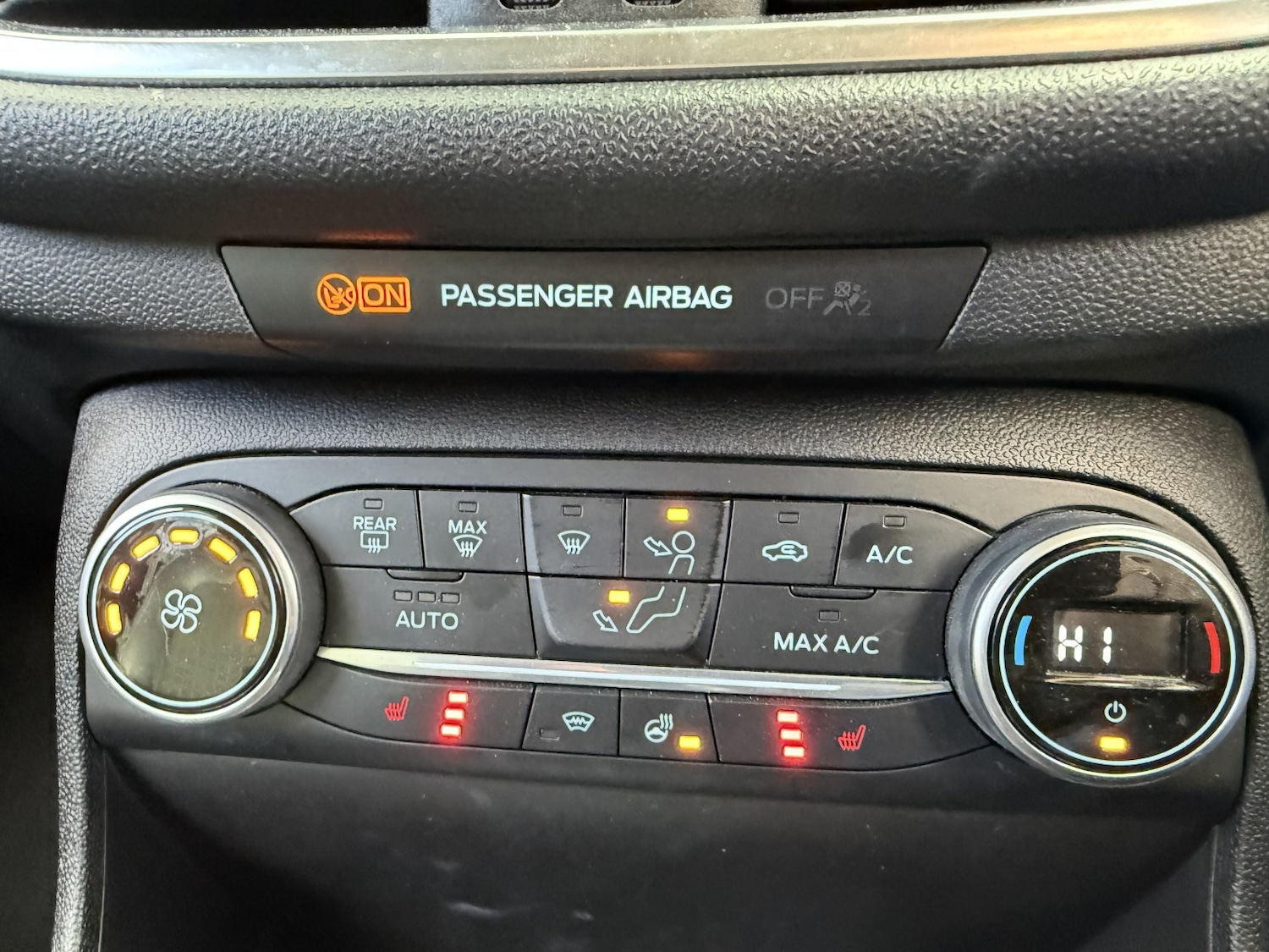 Used Ford Fiesta 2018 for sale - 78213523: Photo 39