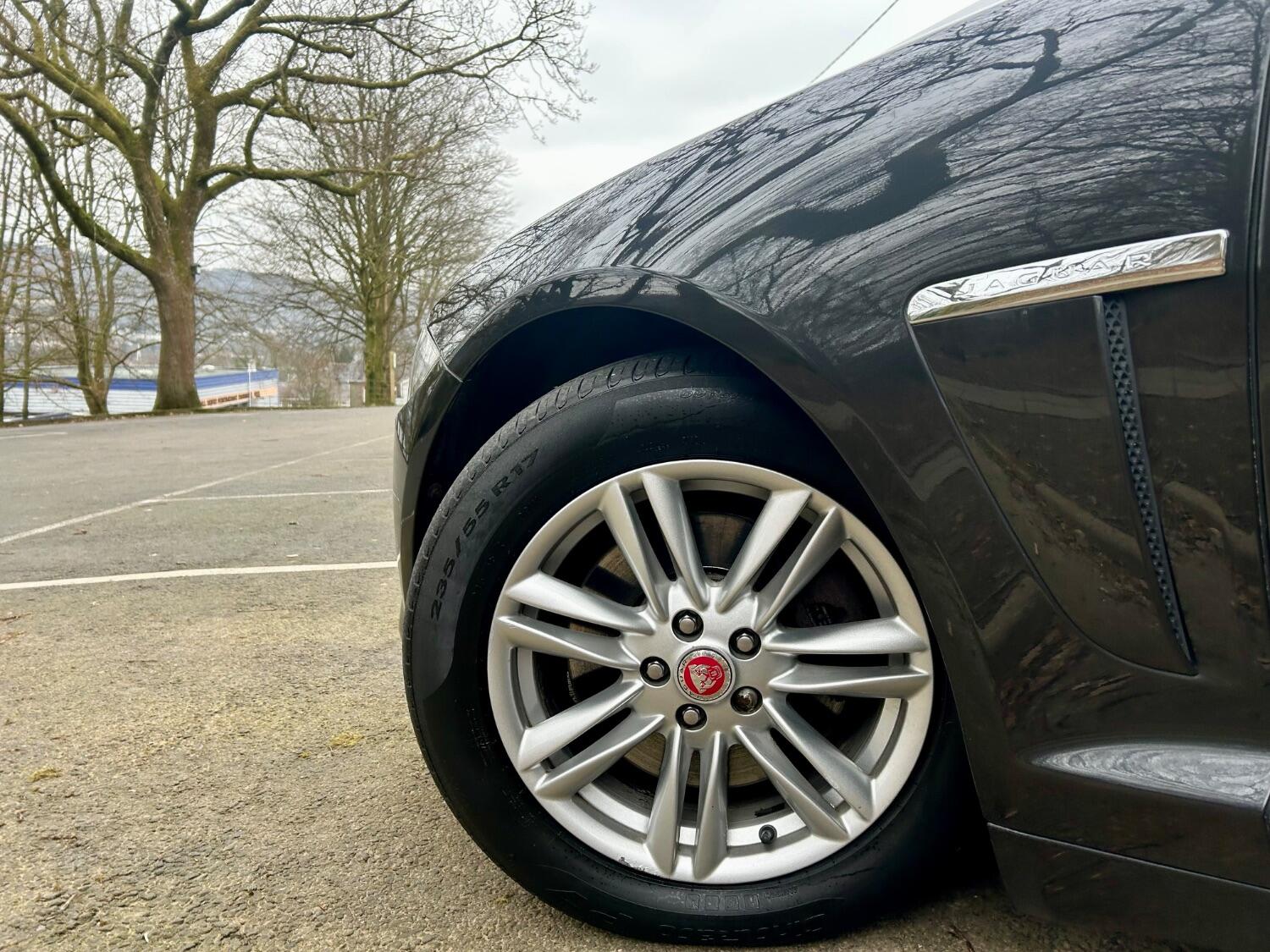 Used Jaguar XF 2013 for sale - 77453391: Photo 10