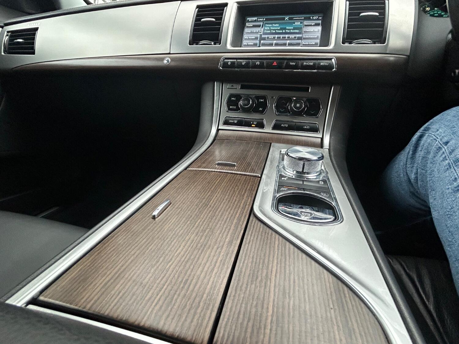 Used Jaguar XF 2013 for sale - 77453391: Photo 25