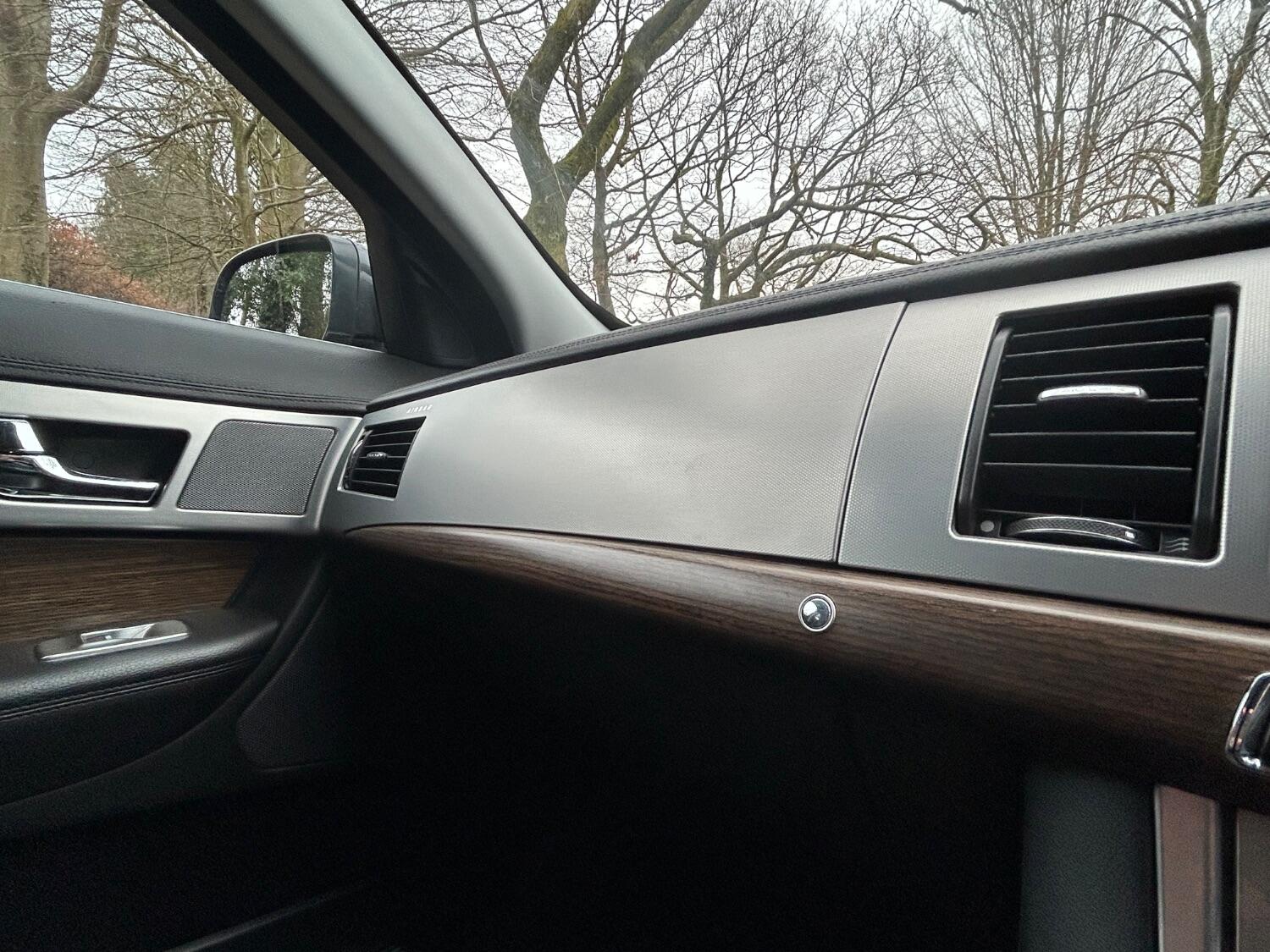 Used Jaguar XF 2013 for sale - 77453391: Photo 26