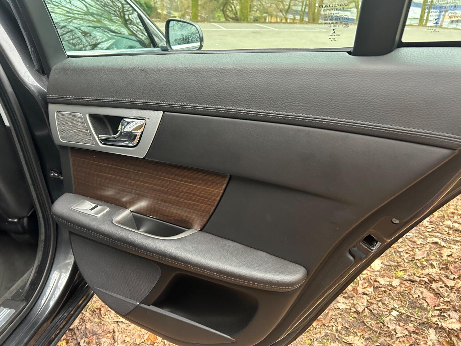 Used Jaguar XF 2013 for sale - 77453391: Photo 34