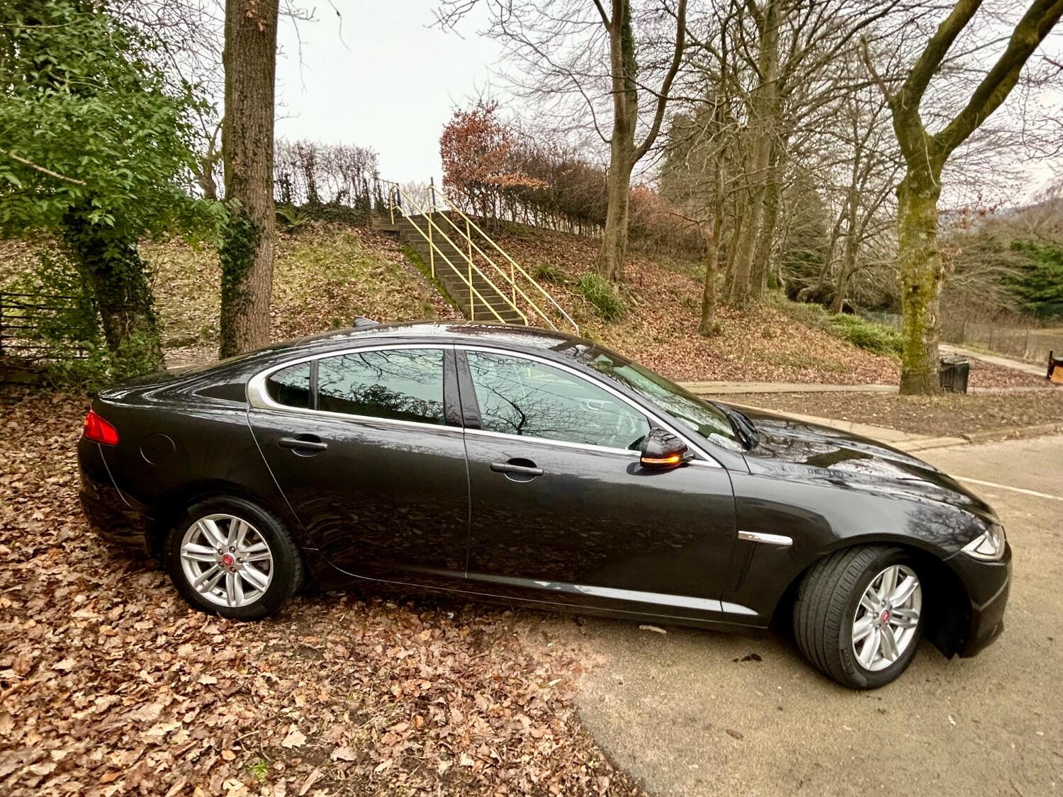 Used Jaguar XF 2013 for sale - 77453391: Photo 4