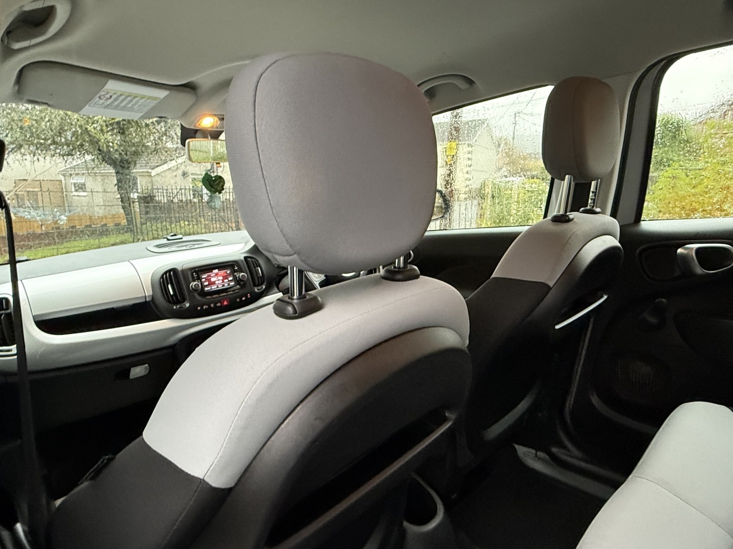 Used Fiat 500L 2014 for sale - 76547940: Photo 17