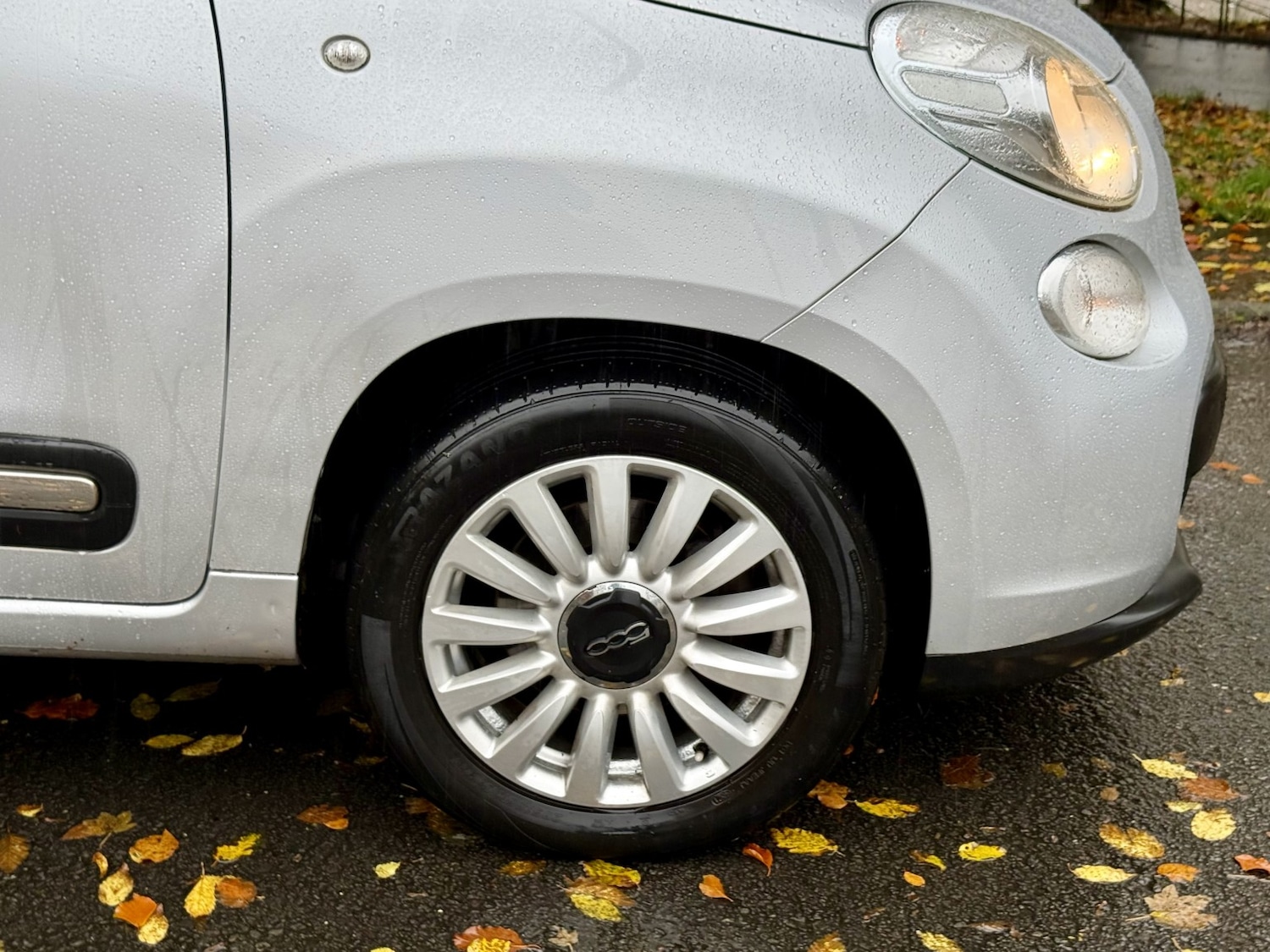 Used Fiat 500L 2014 for sale - 76547940: Photo 6