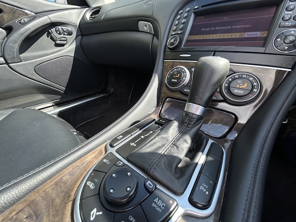 Used Mercedes-Benz SL 2011 for sale - 76093760: Photo 37