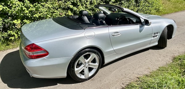 Used Mercedes-Benz SL 2011 for sale - 76093760: Photo 4
