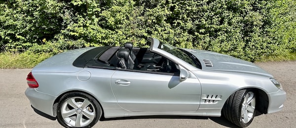 Used Mercedes-Benz SL 2011 for sale - 76093760: Photo 9