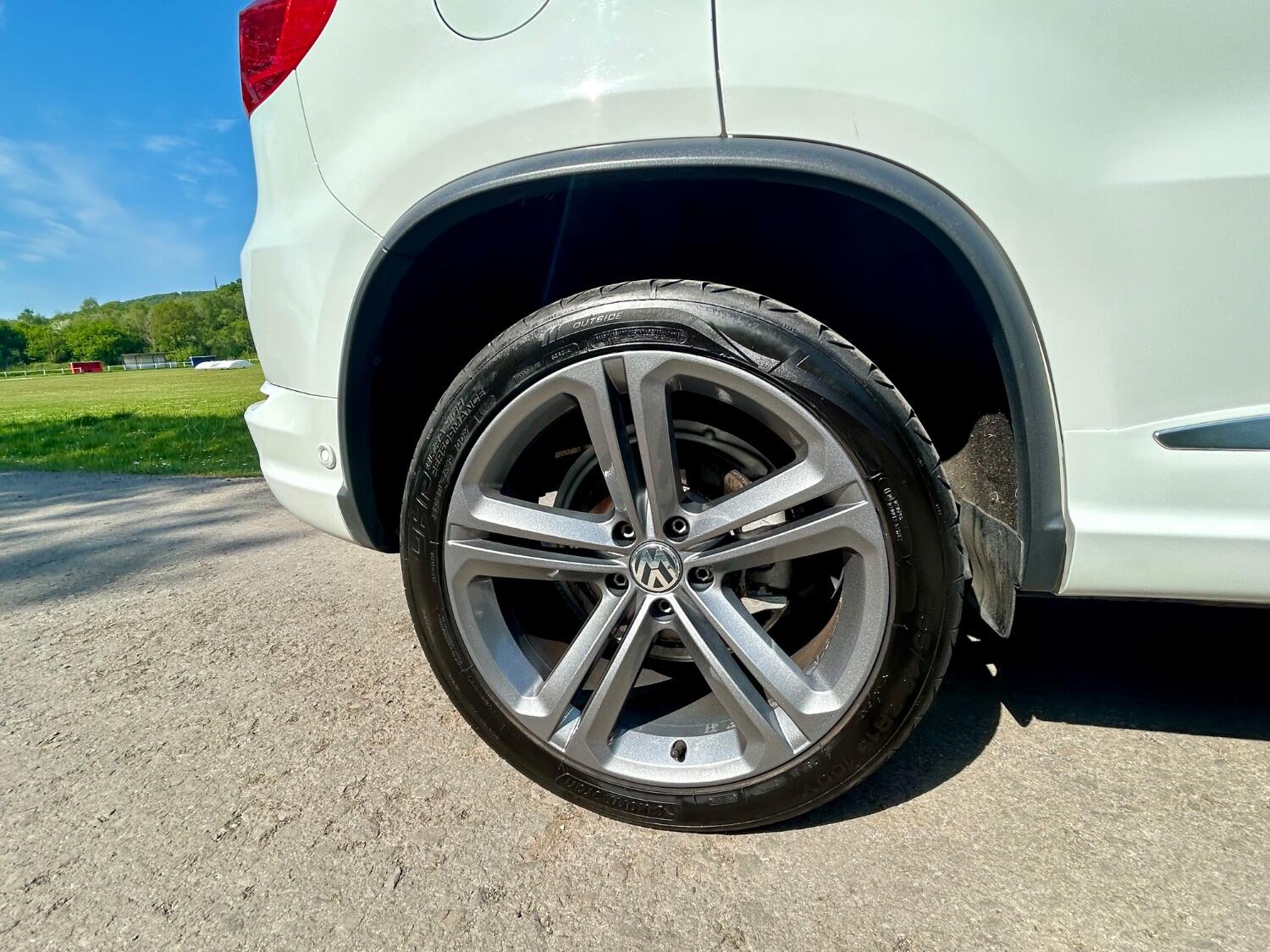 Used Volkswagen Tiguan 2015 for sale - 77073162: Photo 15