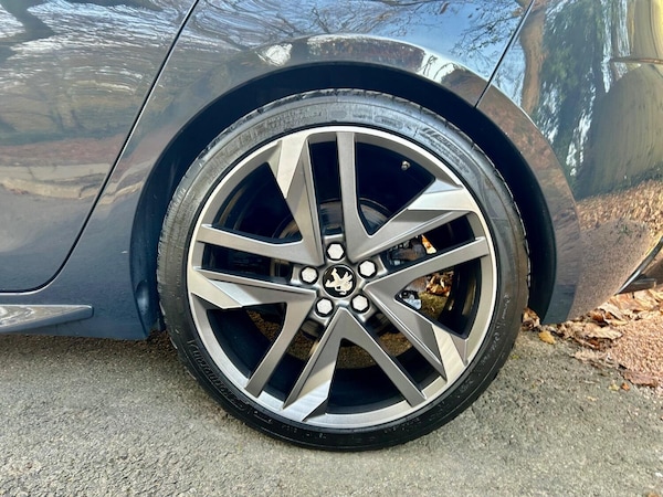 Used Peugeot 308 2017 for sale - 72899873: Photo 10