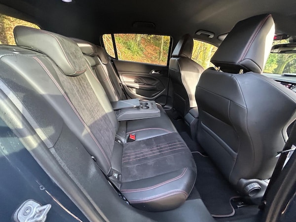 Used Peugeot 308 2017 for sale - 72899873: Photo 29