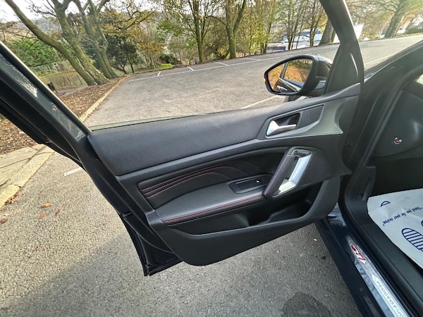 Used Peugeot 308 2017 for sale - 72899873: Photo 33