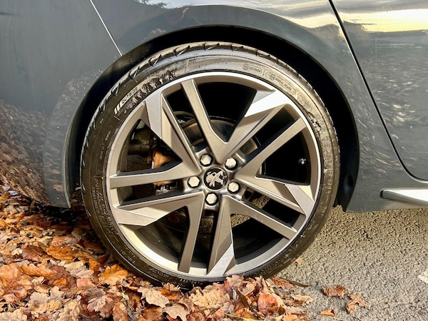 Used Peugeot 308 2017 for sale - 72899873: Photo 7