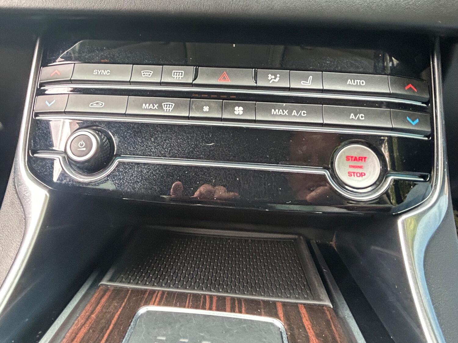 Used Jaguar XF 2019 for sale - 78213660: Photo 38