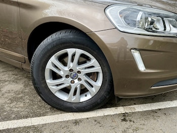 Used Volvo XC60 2016 for sale - 78112090: Photo