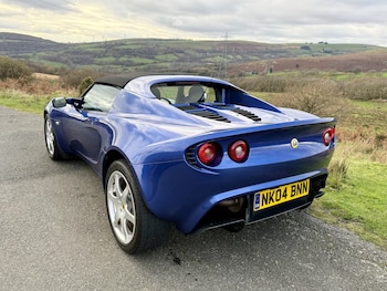 Used Lotus Elise 2004 for sale - 78213607: Photo