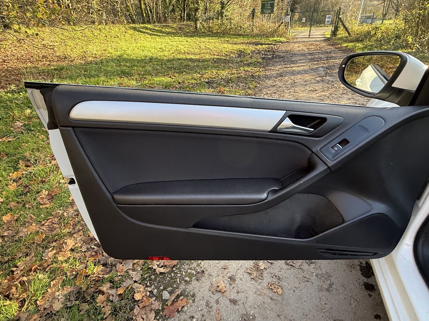 Used Volkswagen Golf 2014 for sale - 76656220: Photo 28