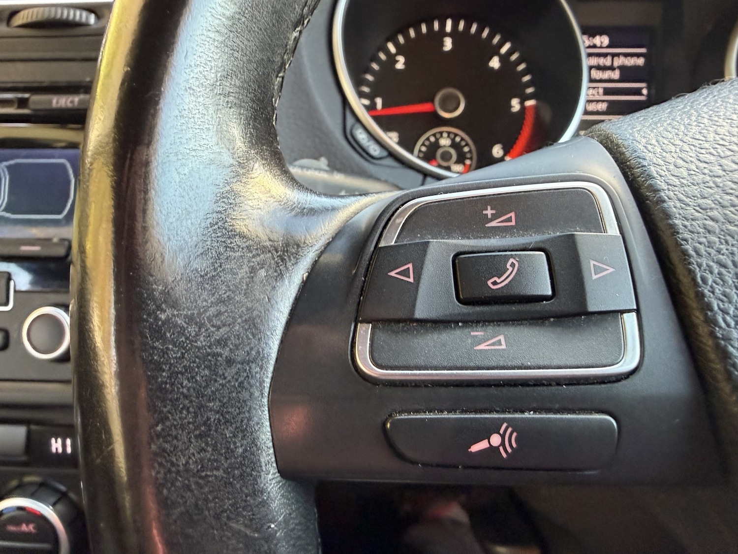 Used Volkswagen Golf 2014 for sale - 76656220: Photo 35