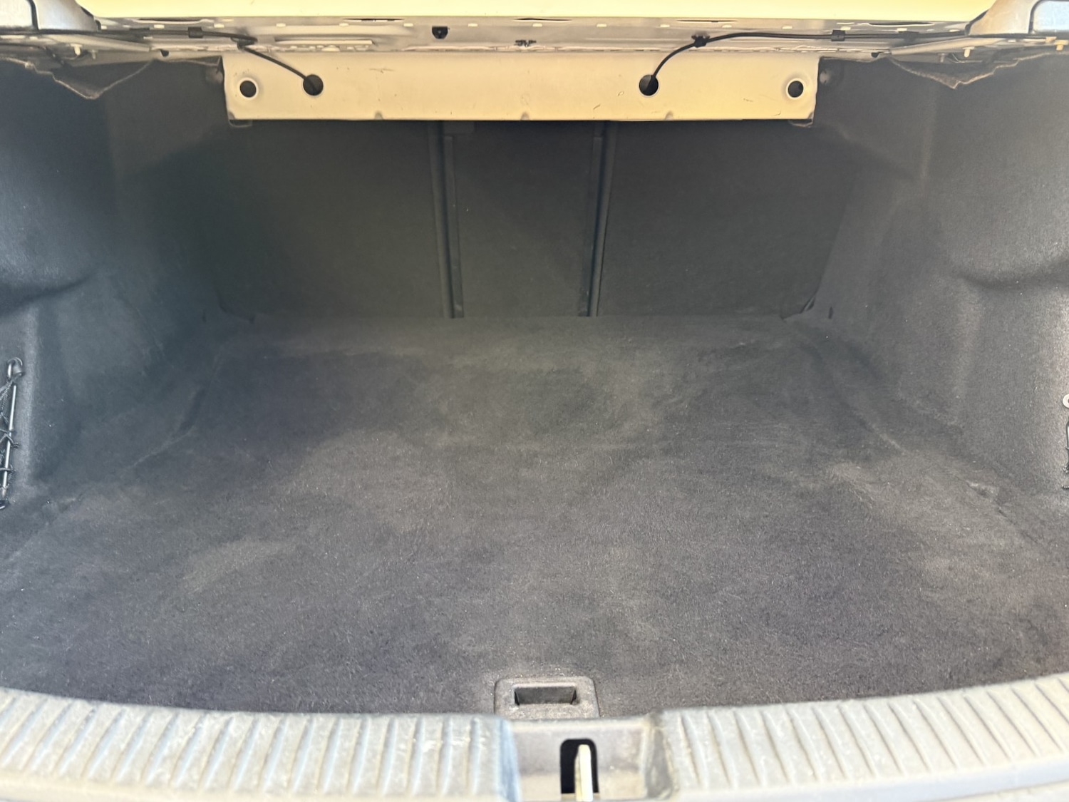 Used Mercedes-Benz C Class 2014 for sale - 77073106: Photo 21