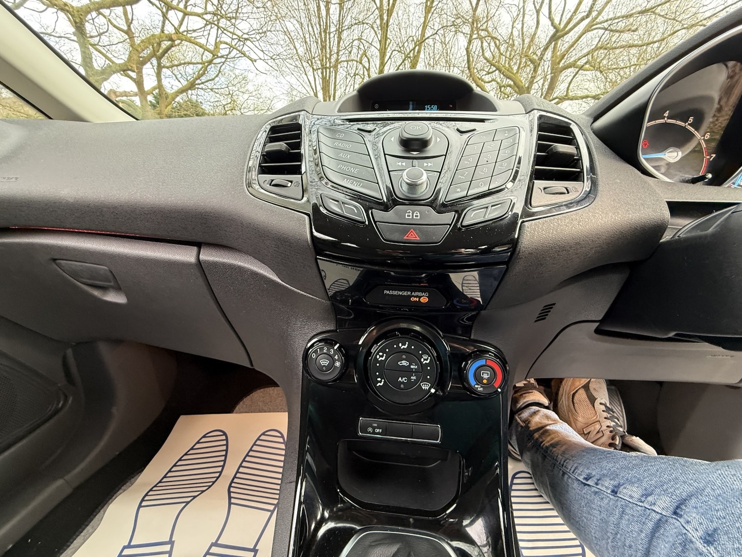 Used Ford Fiesta 2015 for sale - 78038978: Photo 25