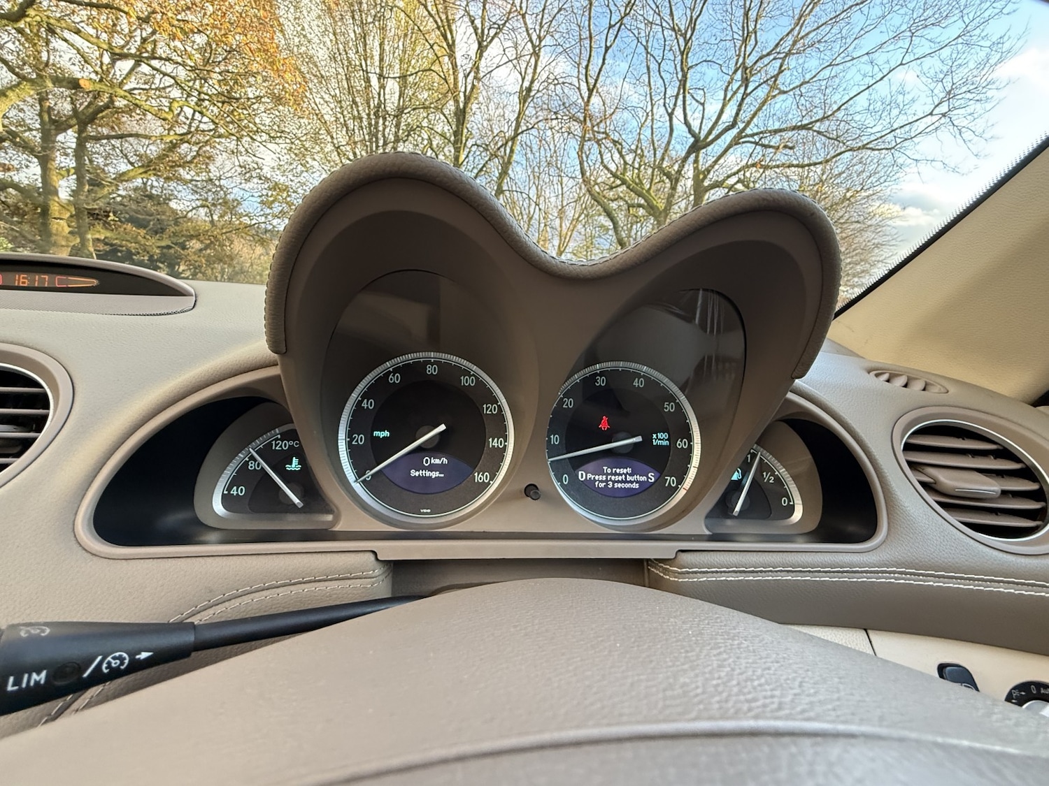 Used Mercedes-Benz SL 2007 for sale - 76649804: Photo 38