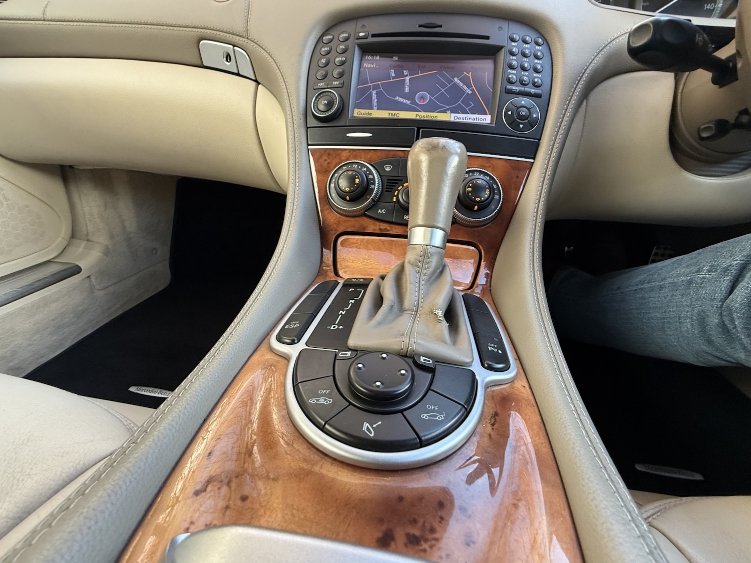 Used Mercedes-Benz SL 2007 for sale - 76649804: Photo 39