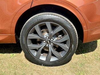 Used Land Rover Discovery Sport 2021 for sale - 79259184: Photo