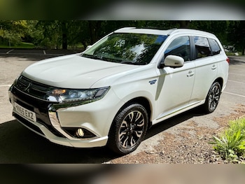 Used Mitsubishi Outlander 2015 for sale - 78614245: Photo
