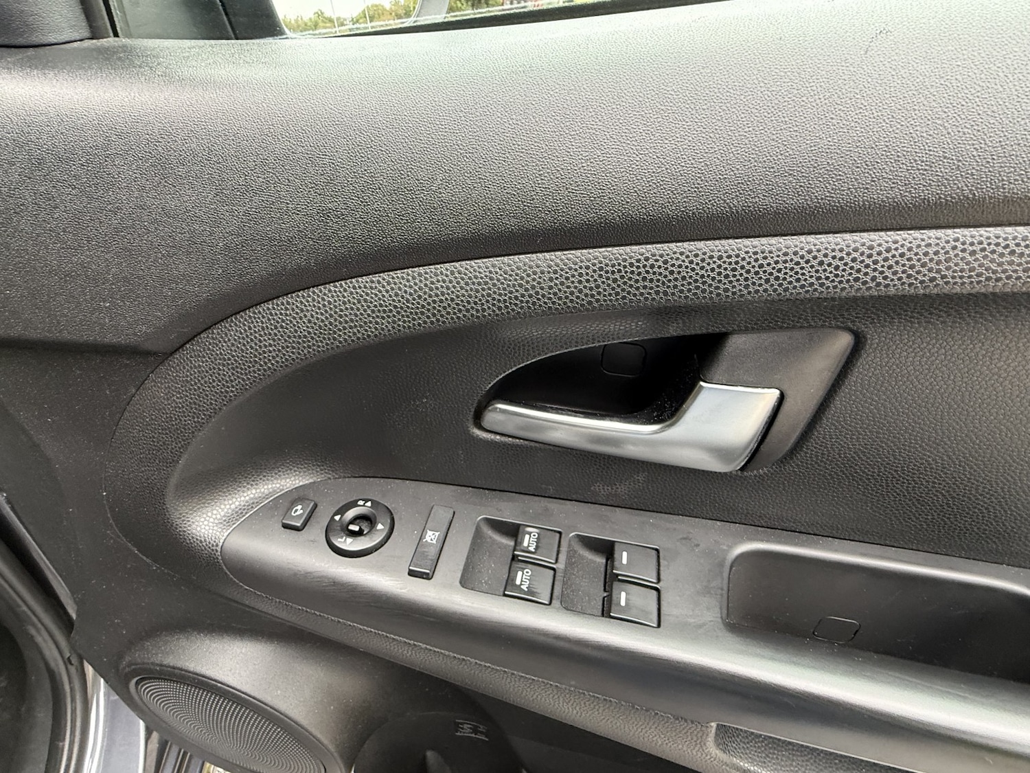 Used Kia Venga 2017 for sale - 76769494: Photo 24