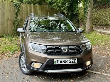 Used Dacia Sandero Stepway 2018 for sale - 78614221: Photo