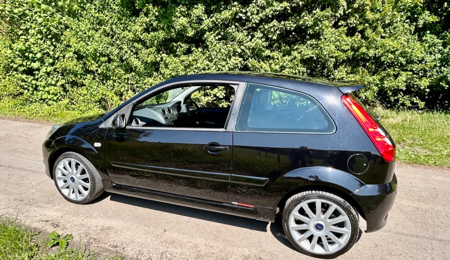 Vehicle 28