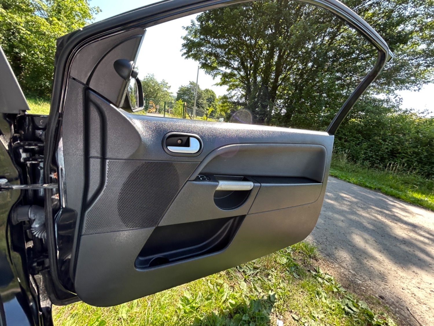 Vehicle 29