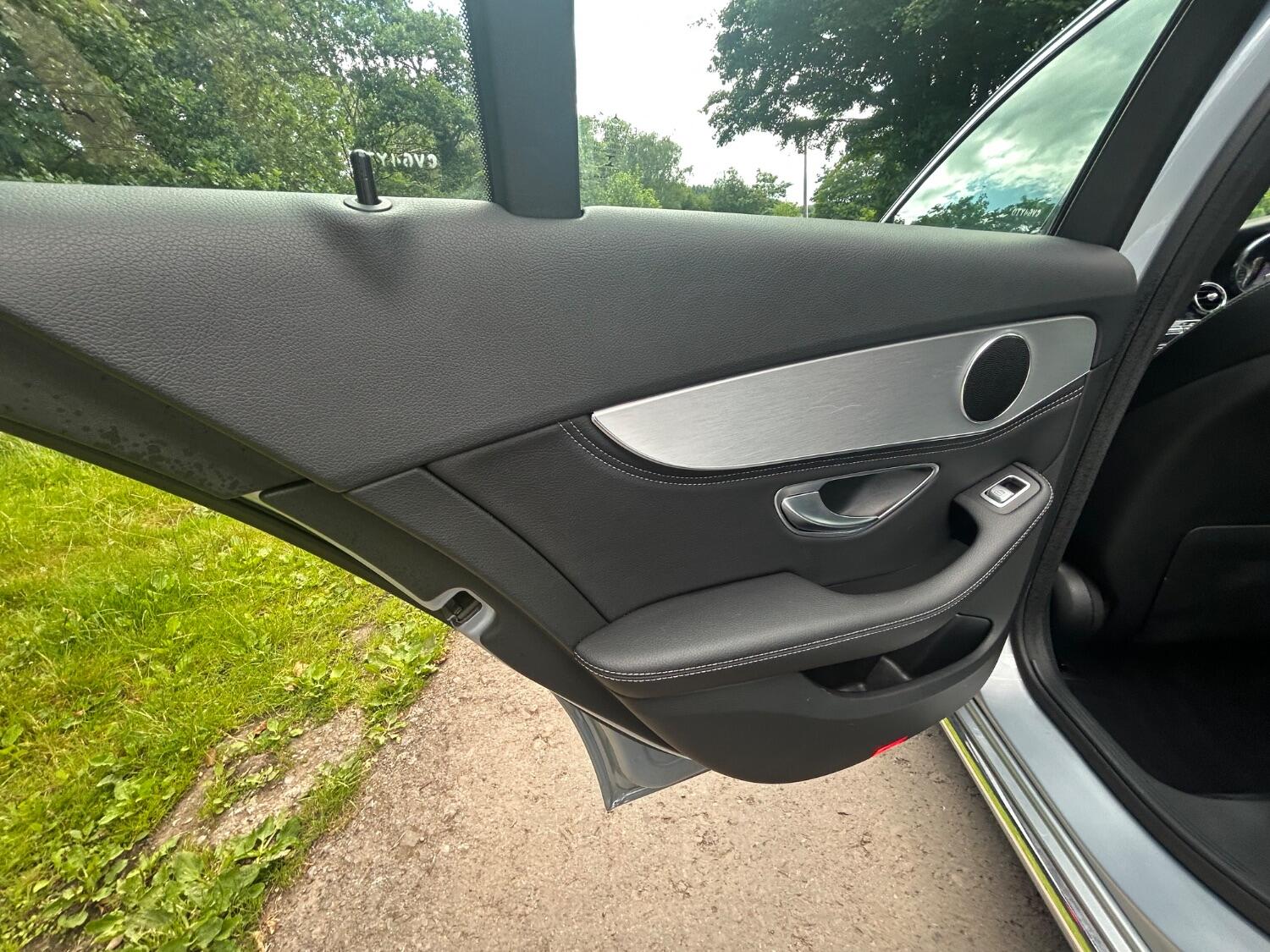 Used Mercedes-Benz C Class 2014 for sale - 77073056: Photo 33