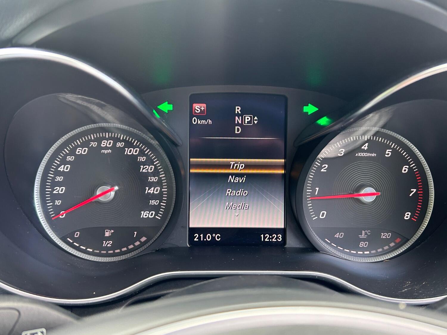 Used Mercedes-Benz C Class 2014 for sale - 77073056: Photo 40