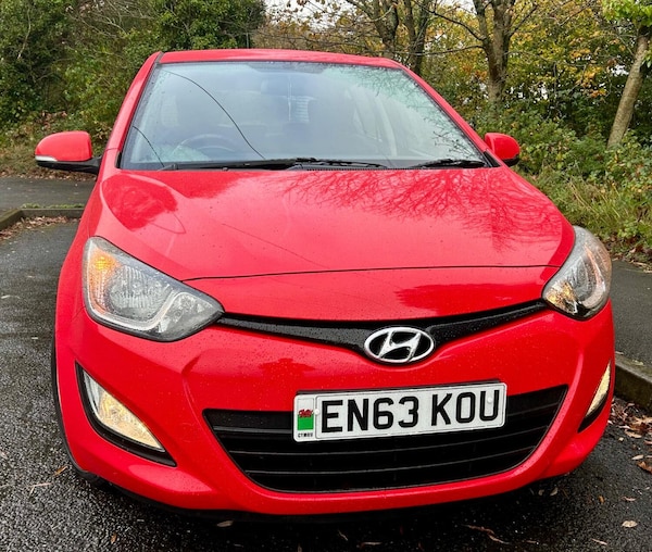 Used Hyundai i20 2014 for sale - 75373833: Photo 2