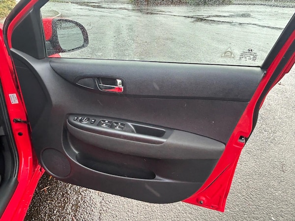 Used Hyundai i20 2014 for sale - 75373833: Photo 30